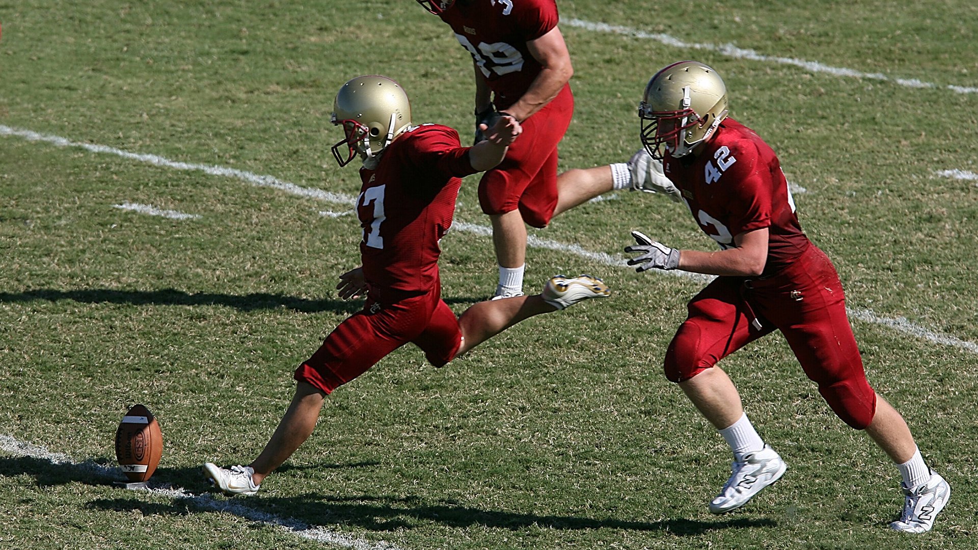 绿茵与硬木的交响，当德甲争冠战遇见湖人险胜夜