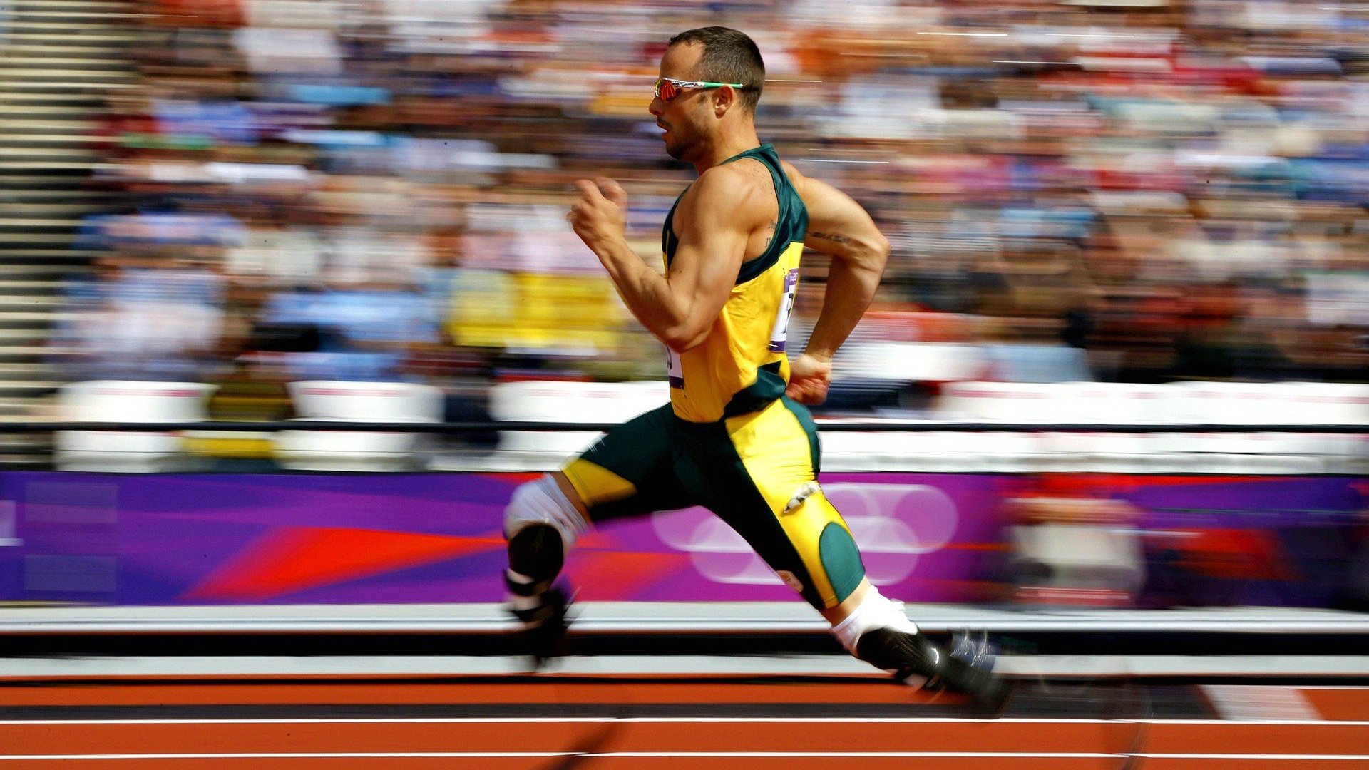 开云体育登录-猛龙对阵老鹰，班凯罗连续得分拉开差距，奠定胜局