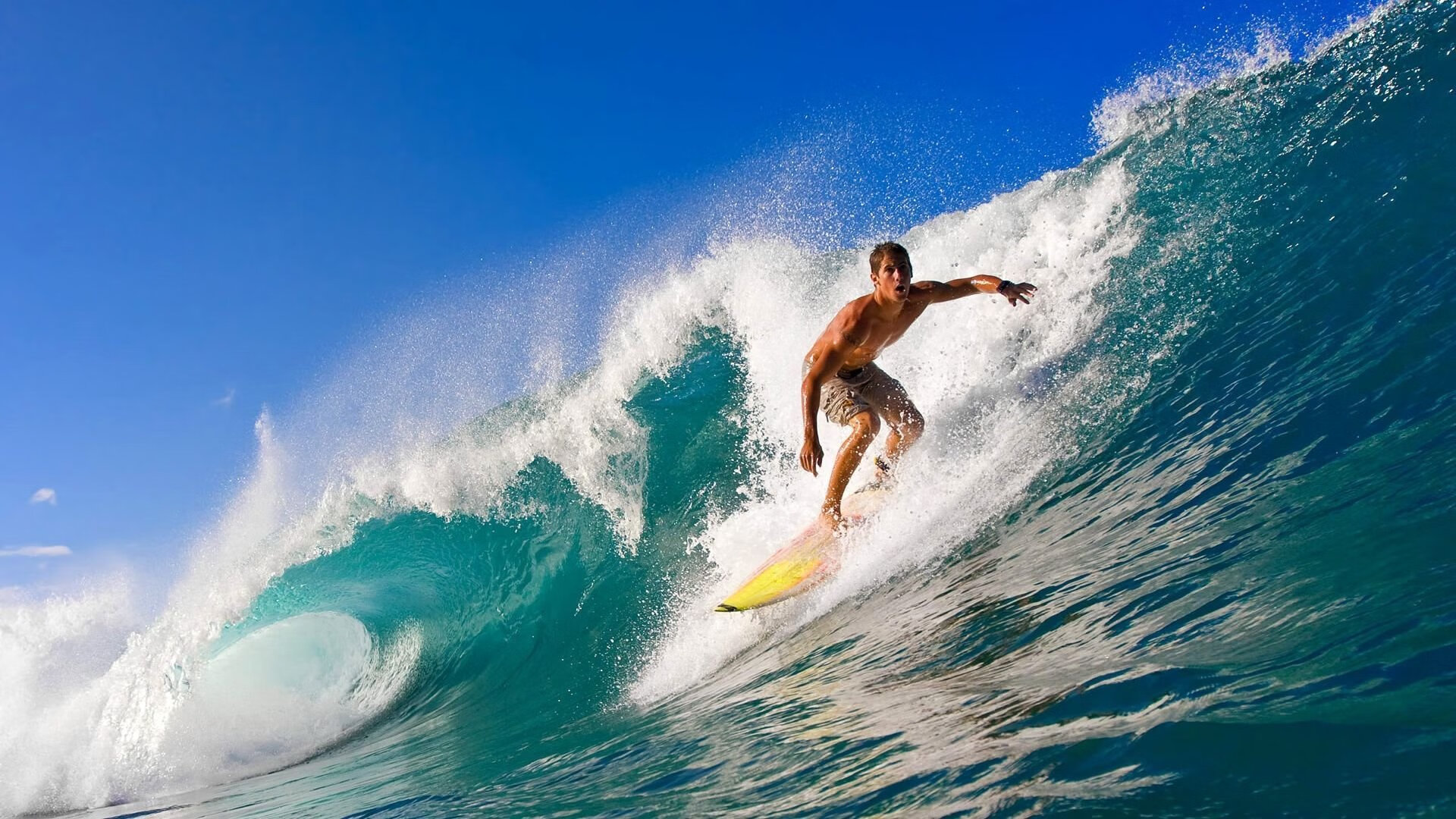 欧冠半决赛之夜，佩德里成为全场焦点